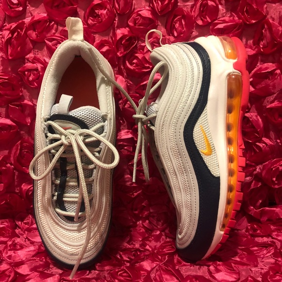 Nike Women's Air Max 97 - Picture 1 of 8